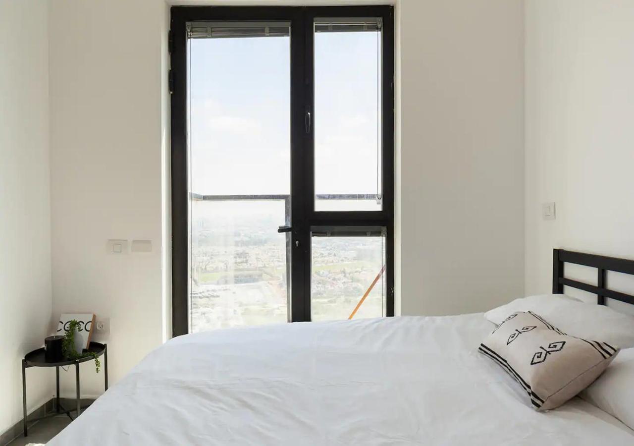 Oַ&O Group- Luxury Penthouse Jacuzzi Sea 36 Floor Bat Yam Exterior foto