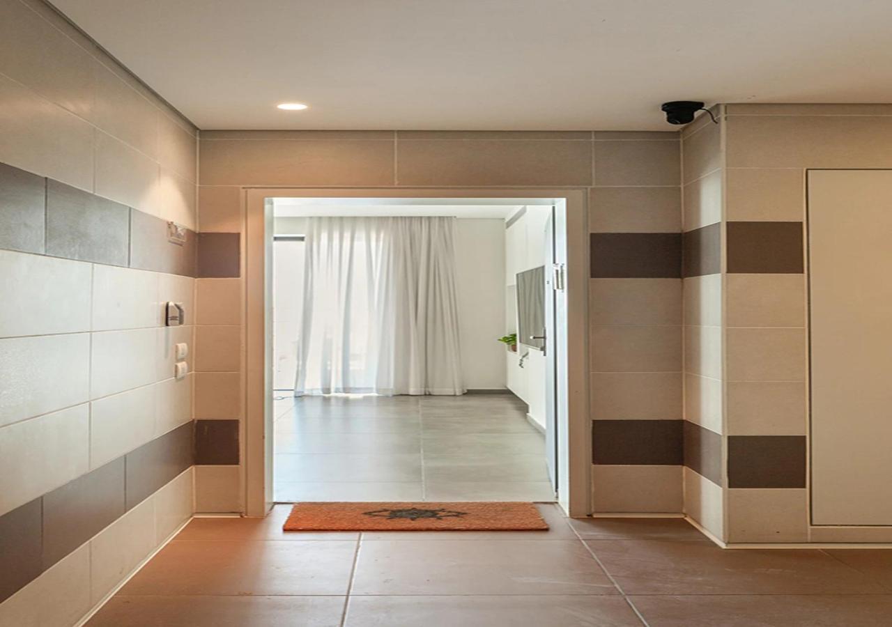 Oַ&O Group- Luxury Penthouse Jacuzzi Sea 36 Floor Bat Yam Exterior foto