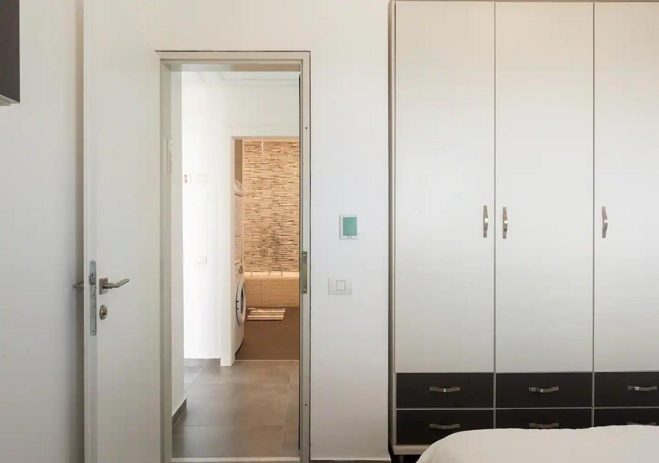 Oַ&O Group- Luxury Penthouse Jacuzzi Sea 36 Floor Bat Yam Exterior foto