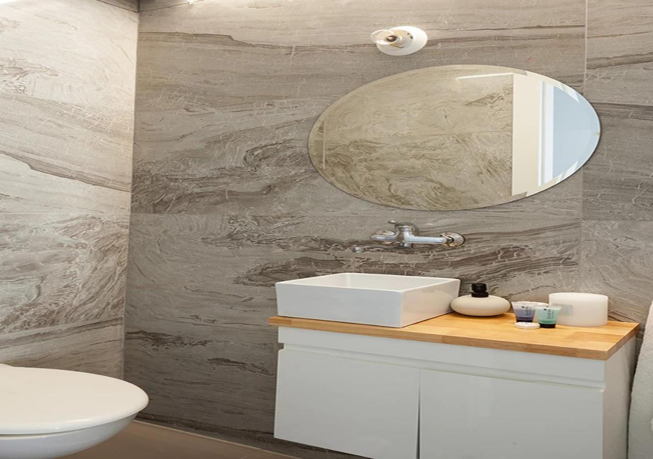 Oַ&O Group- Luxury Penthouse Jacuzzi Sea 36 Floor Bat Yam Exterior foto